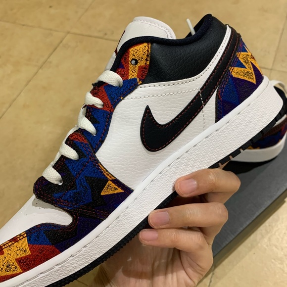 Air Jordan 1 low “Nothing but net” US 5.5Y - Picture 3 of 7